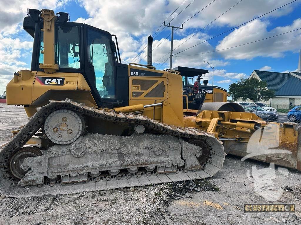 CAT D 6 N Telaketjupuskutraktorit