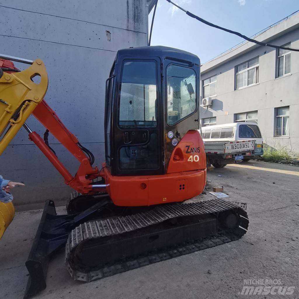 Hitachi ZX 40 U Minikaivukoneet < 7t