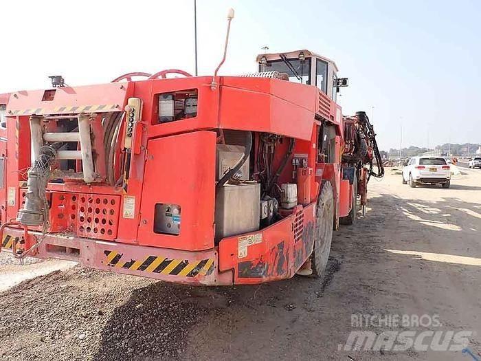 Sandvik DT821 C Avolouhintaporauslaitteet