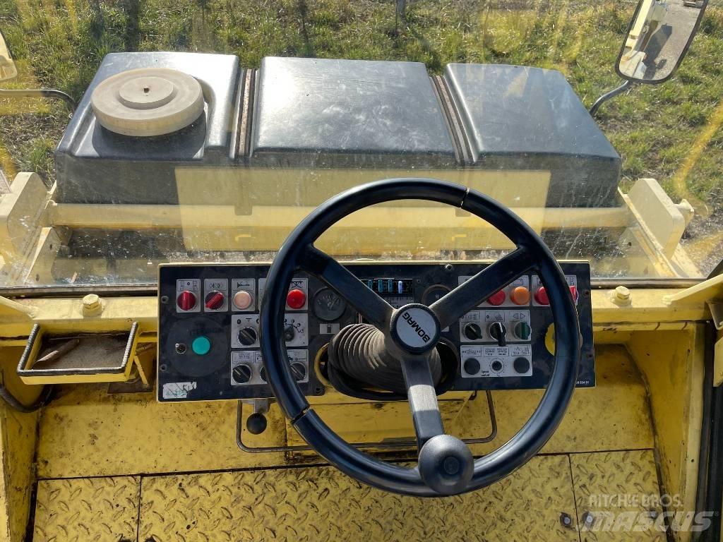 Bomag BW 154 AD-2 Tandemjyrät