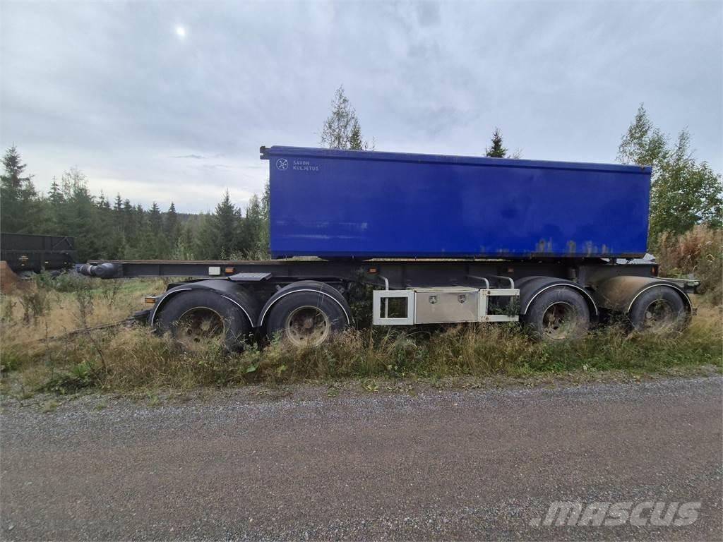  Sorakasettikärry Sora- ja kippiperävaunut