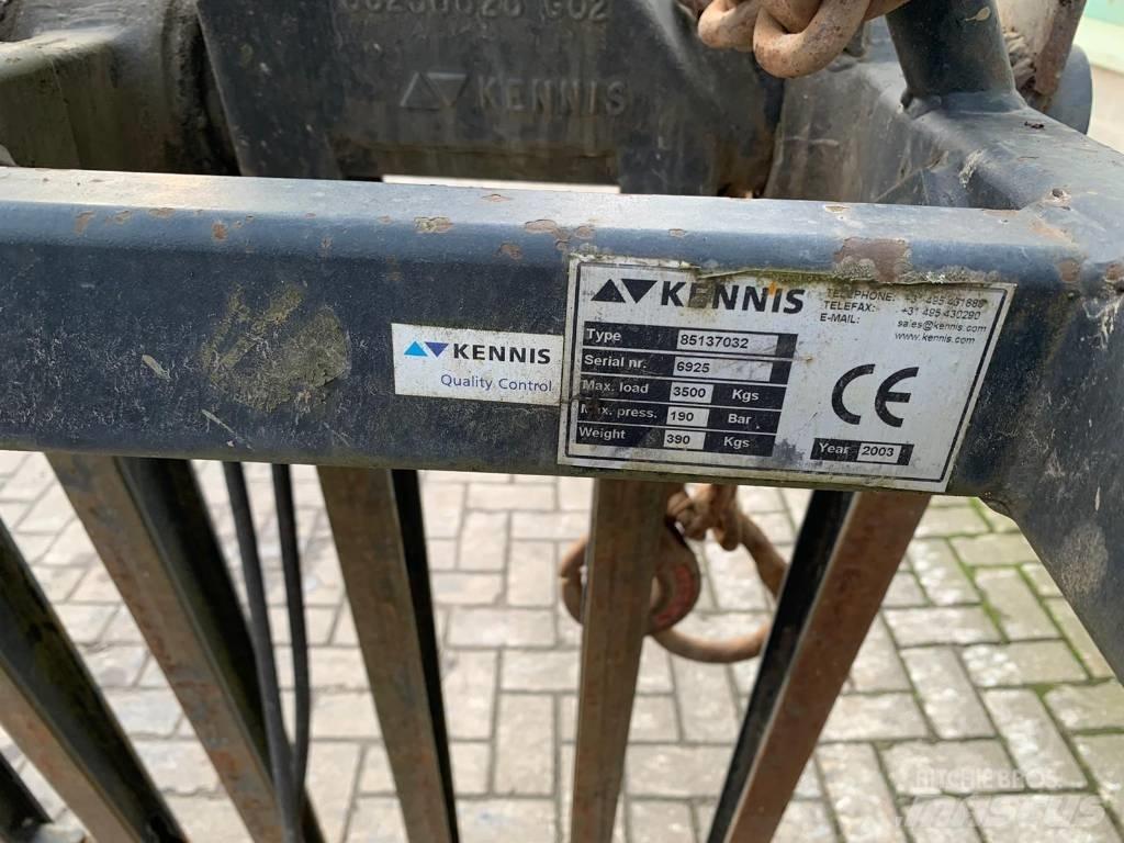 Kennis Stenen klem Muut maatalouskoneet