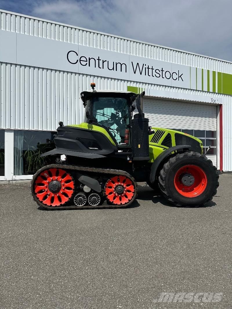 CLAAS Axion 960 TT Tela-alustaiset nosturit