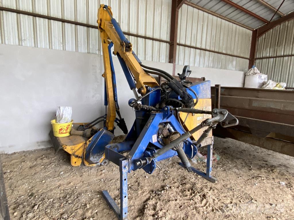 Bomford BQ500 Pyörillä varustetut leikkurit