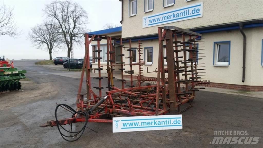 Väderstad NZ 600 Kylvölannoittimet