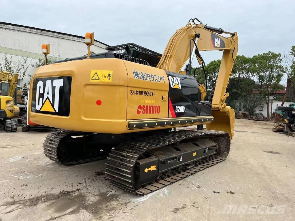 CAT 320 D L Telakaivukoneet