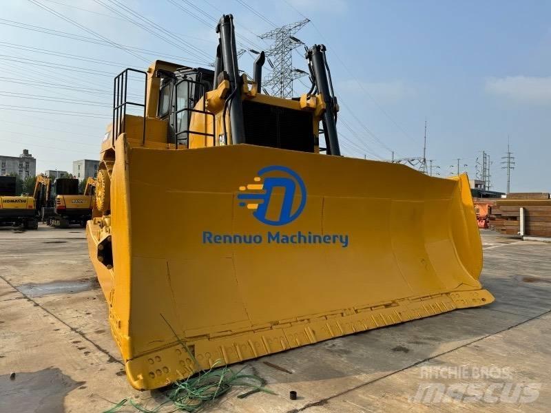 CAT D 10 R Telaketjupuskutraktorit