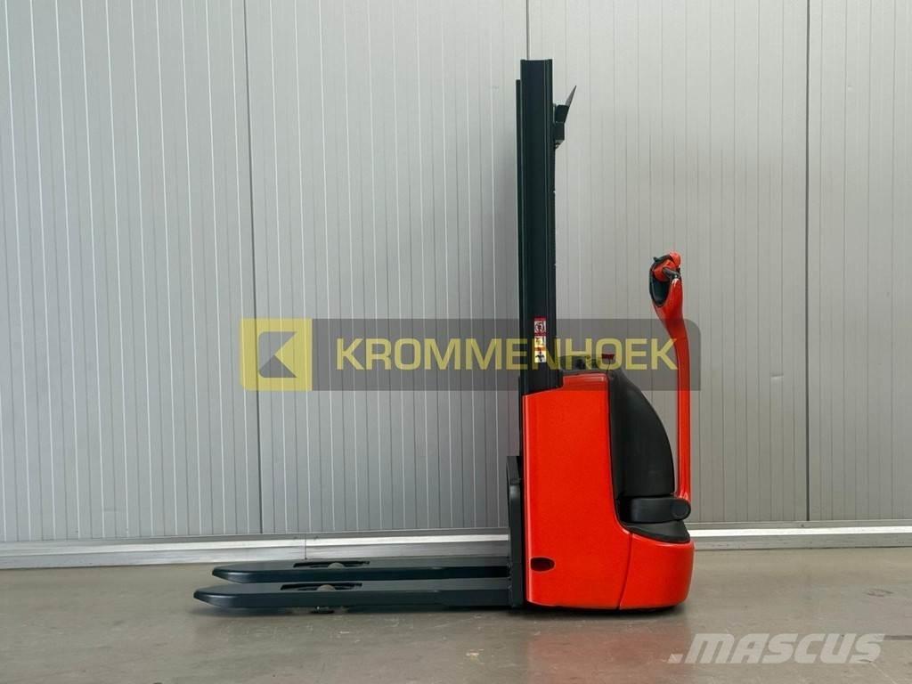 Linde L 10 Käyden ajettavat pinoamistrukit
