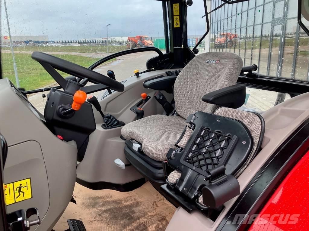 Case IH Farmall 100A Traktorit