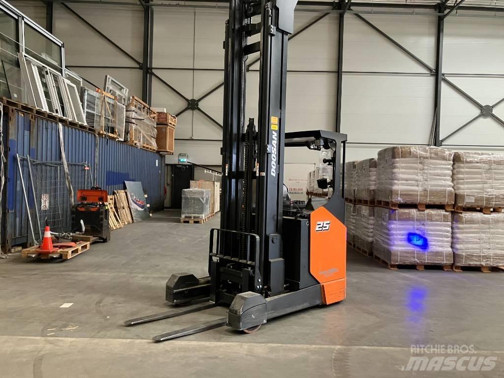Doosan BR25JW-9 Työntömastotrukit
