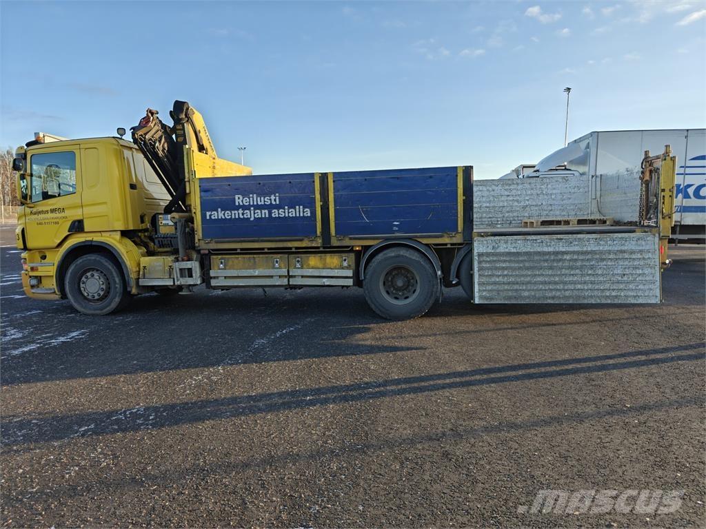 Scania P320 Nosturiautot