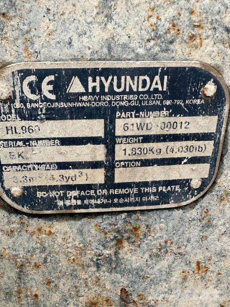 Hyundai HL 960 Pyöräkuormaajat