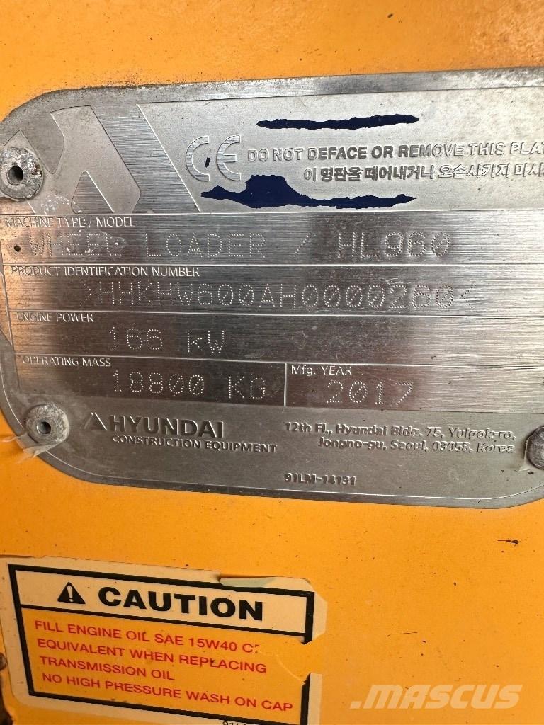 Hyundai HL 960 Pyöräkuormaajat