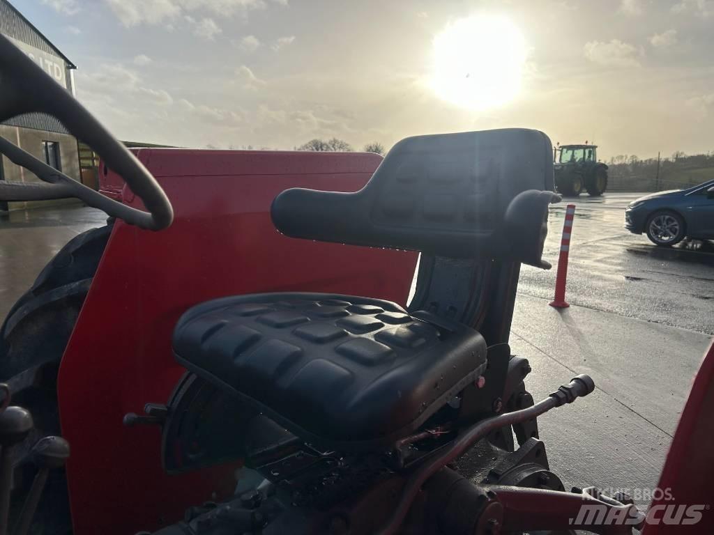 Massey Ferguson 165 Traktorit