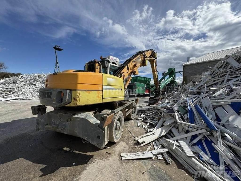 Liebherr A316 Li Erikoiskaivinkoneet