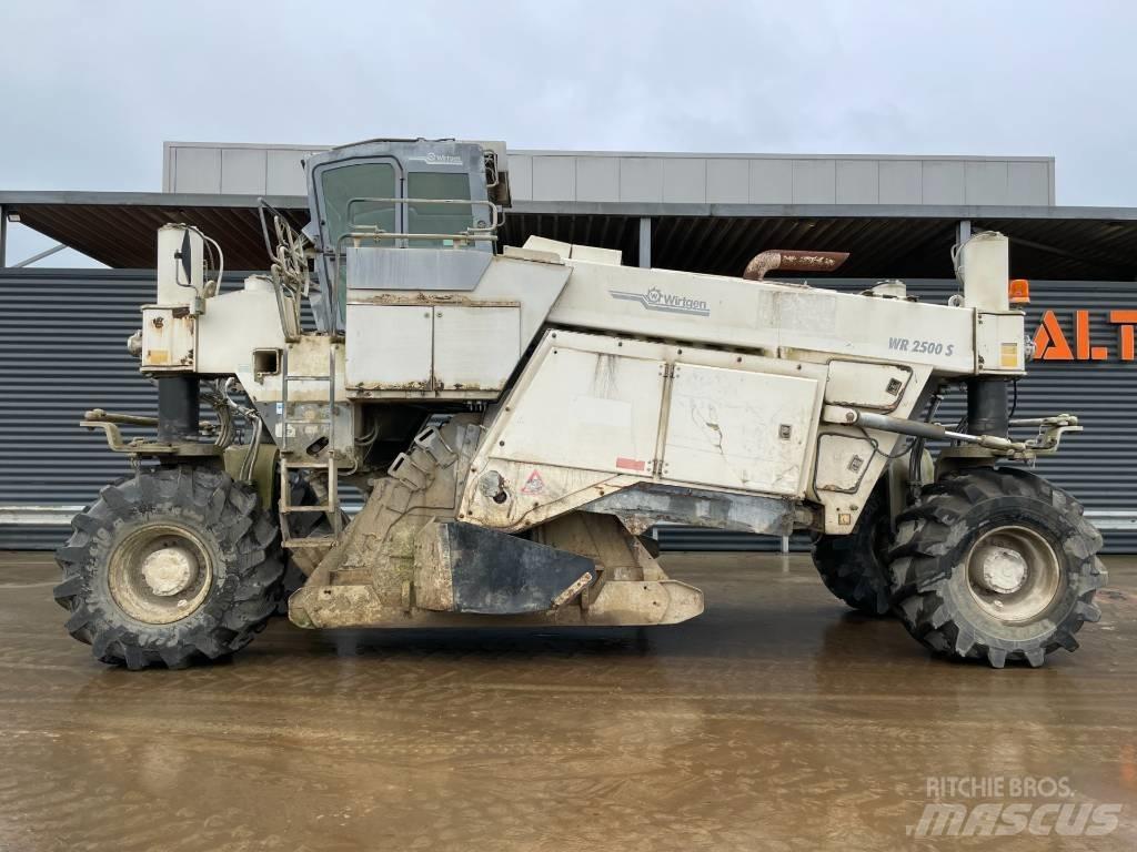 Wirtgen WR 2500S Asfaltin uusiokäyttölaitteet