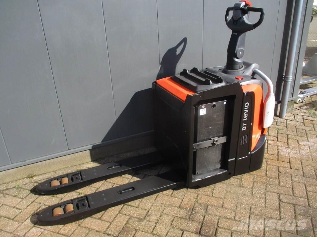 Toyota LPE 200 Lavansiirtotrukit ajotasolla