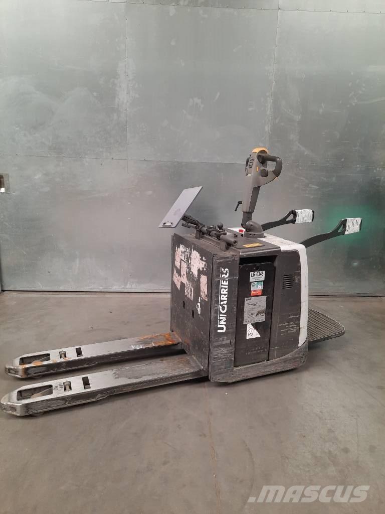 UniCarriers 200PMR Lavansiirtotrukit ajotasolla