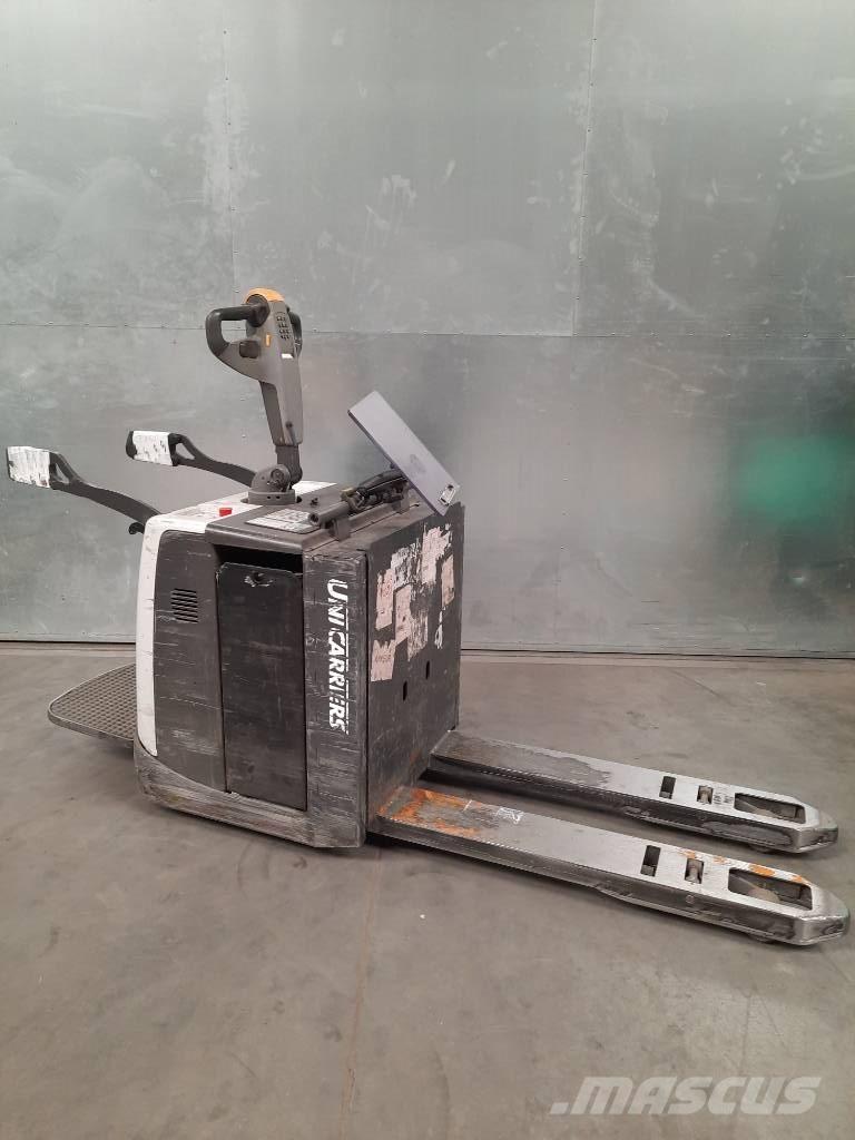 UniCarriers 200PMR Lavansiirtotrukit ajotasolla