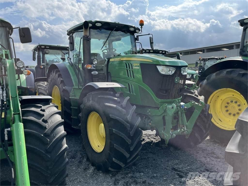 John Deere 6210R Traktorit