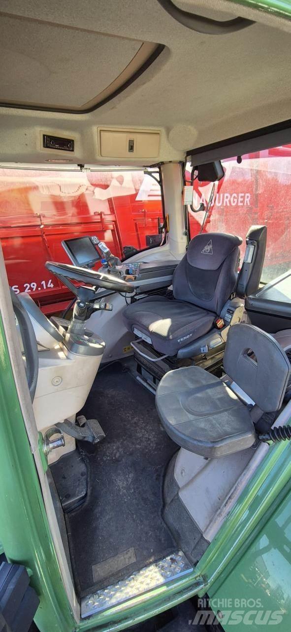 Fendt 828 Vario Traktorit