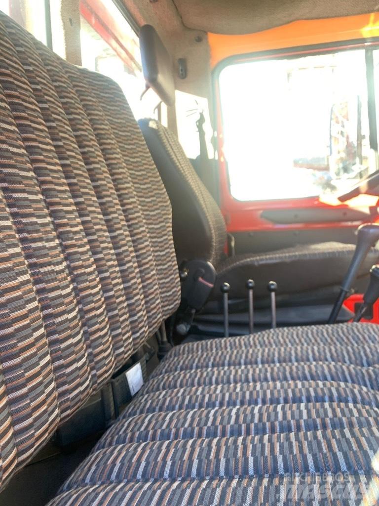 Unimog 1600 Taajamakoneet