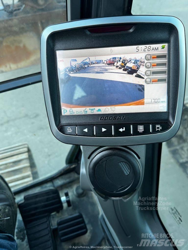 Doosan DX 180 LC Telakaivukoneet