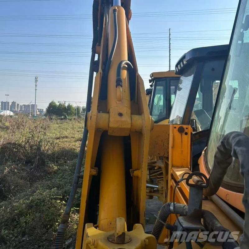 JCB 3 CX Kaivurikuormaajat