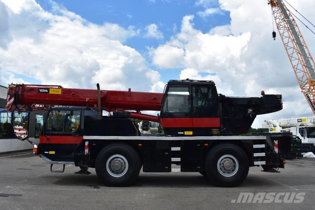 Liebherr LTM 1030-2 Mobiilinosturit