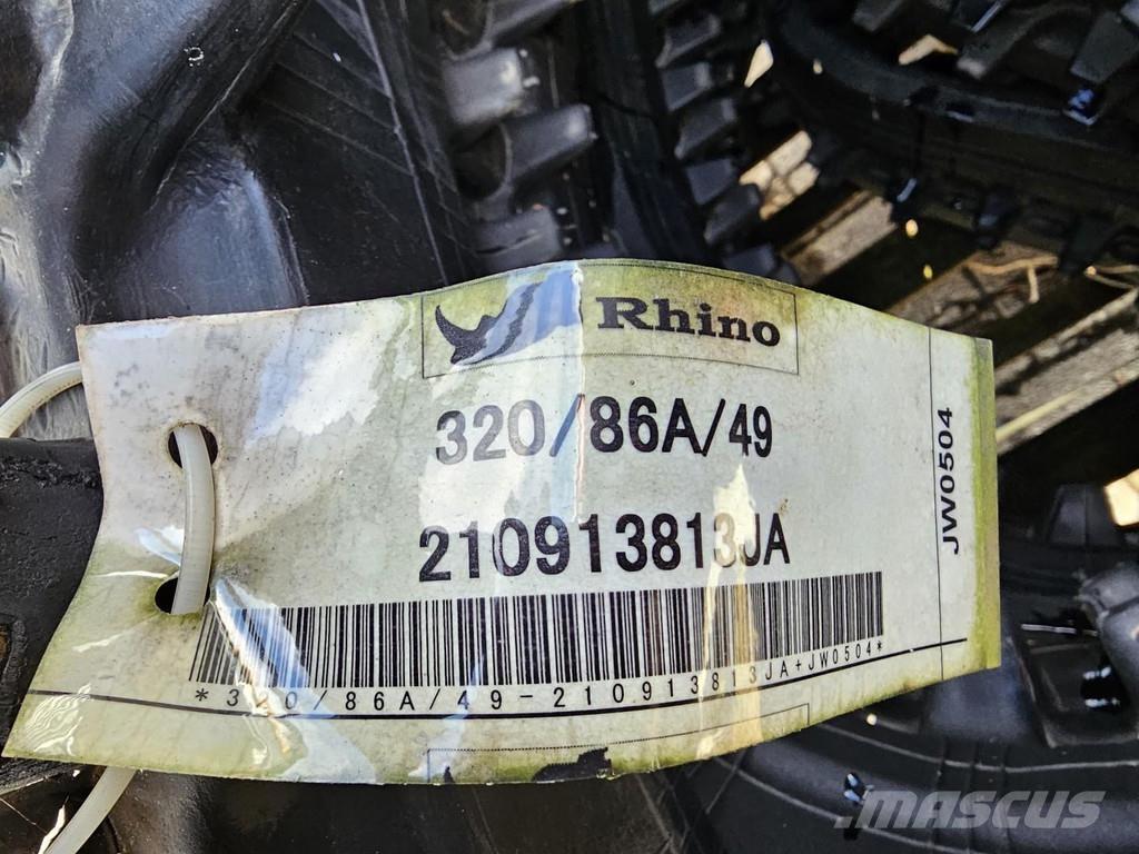 Bobcat T590 Tracks Renkaat ja vanteet