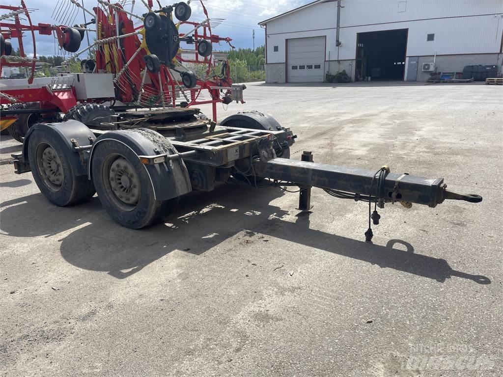 Kässbohrer TD18 Dolly-apuvaunut
