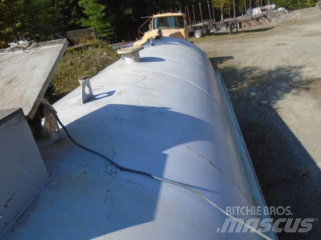  ULC DIESEL TANK Säiliöperävaunut