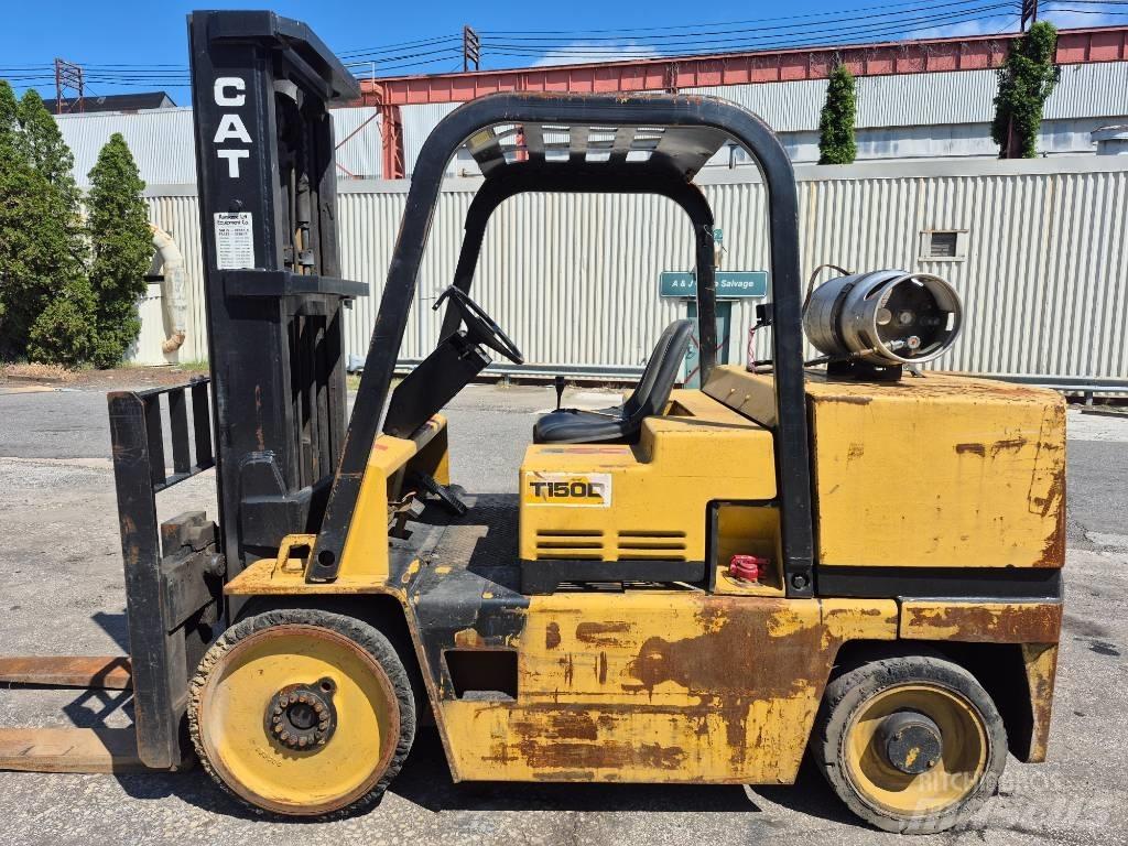 CAT T150 Muut haarukkatrukit