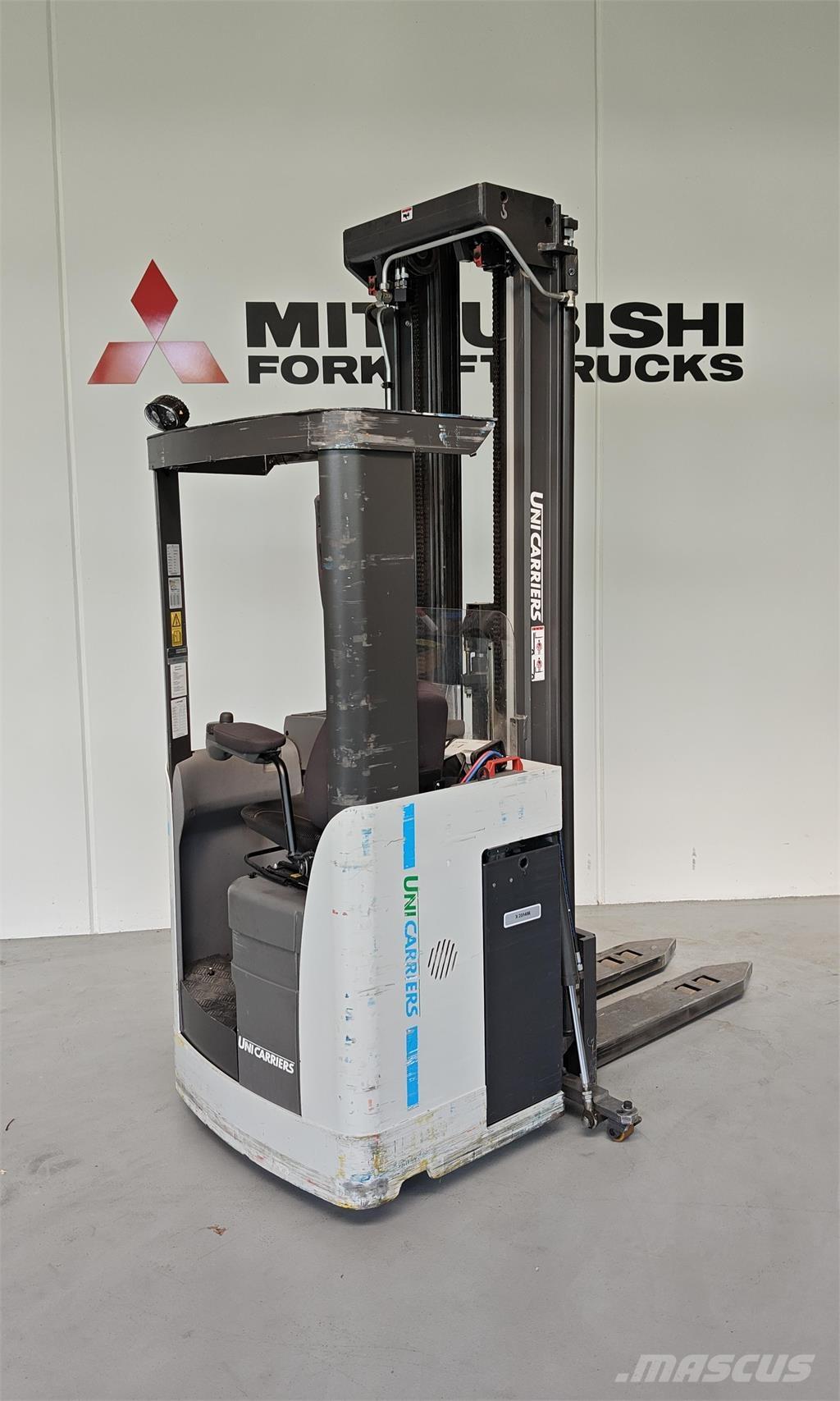 Atlet XSN160 Ajettavat pinoamisvaunut