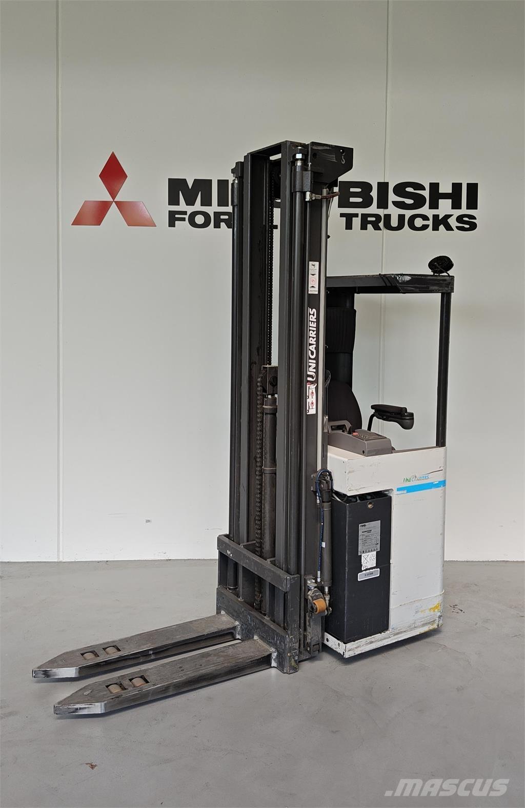 Atlet XSN160 Ajettavat pinoamisvaunut