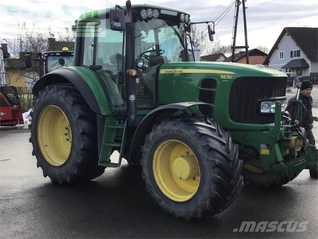 John Deere 6830 Traktorit