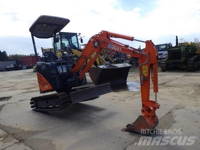Hitachi ZX 17 U-2 Minikaivukoneet < 7t