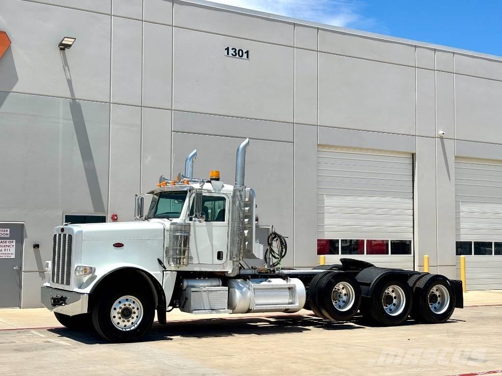 Peterbilt 389 Vetopöytäautot