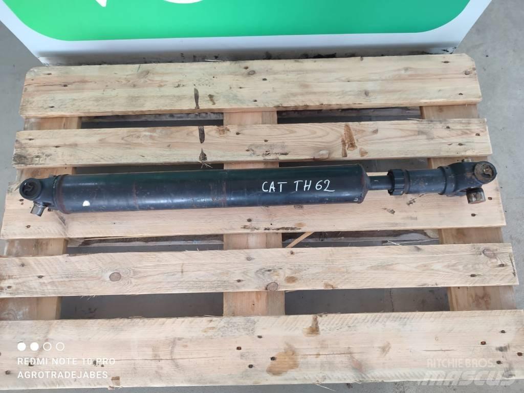 CAT TH63 drive shaft Akselit