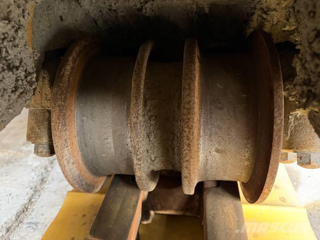 CAT D8R SERIES II Telaketjupuskutraktorit