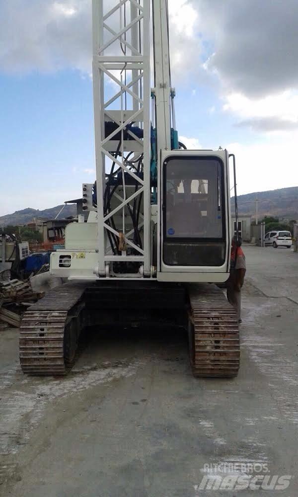 Tescar T 10 Tela-alustaiset nosturit