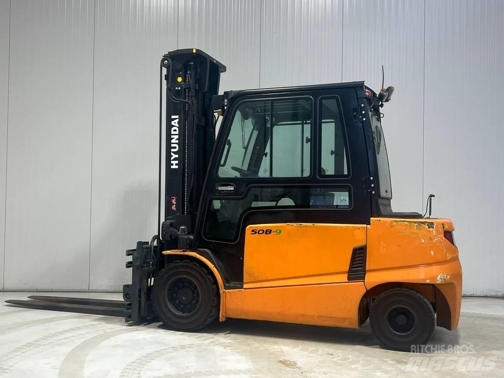 Hyundai 50 B-9 Sähkötrukit