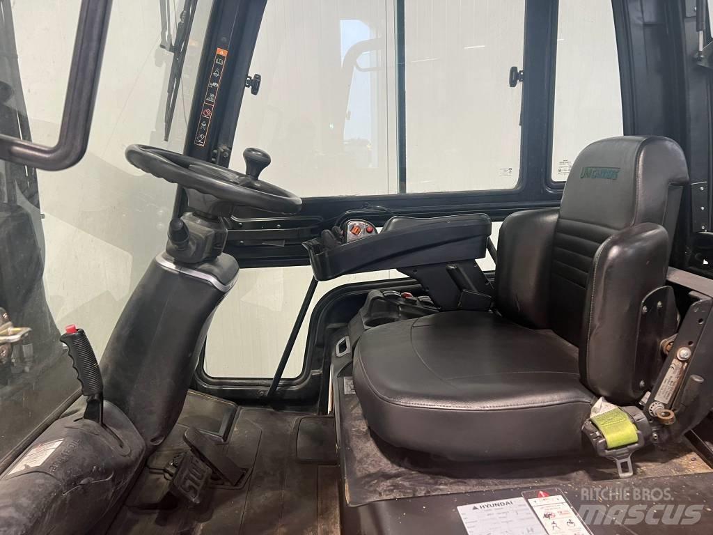 Hyundai 50 B-9 Sähkötrukit