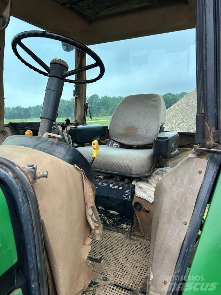 John Deere 4960 Traktorit