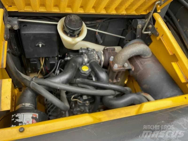 New Holland L 170 Liukuohjatut kuormaajat