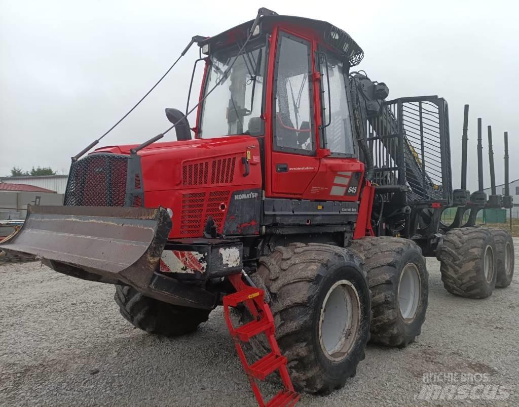 Komatsu 845 Kuormatraktorit