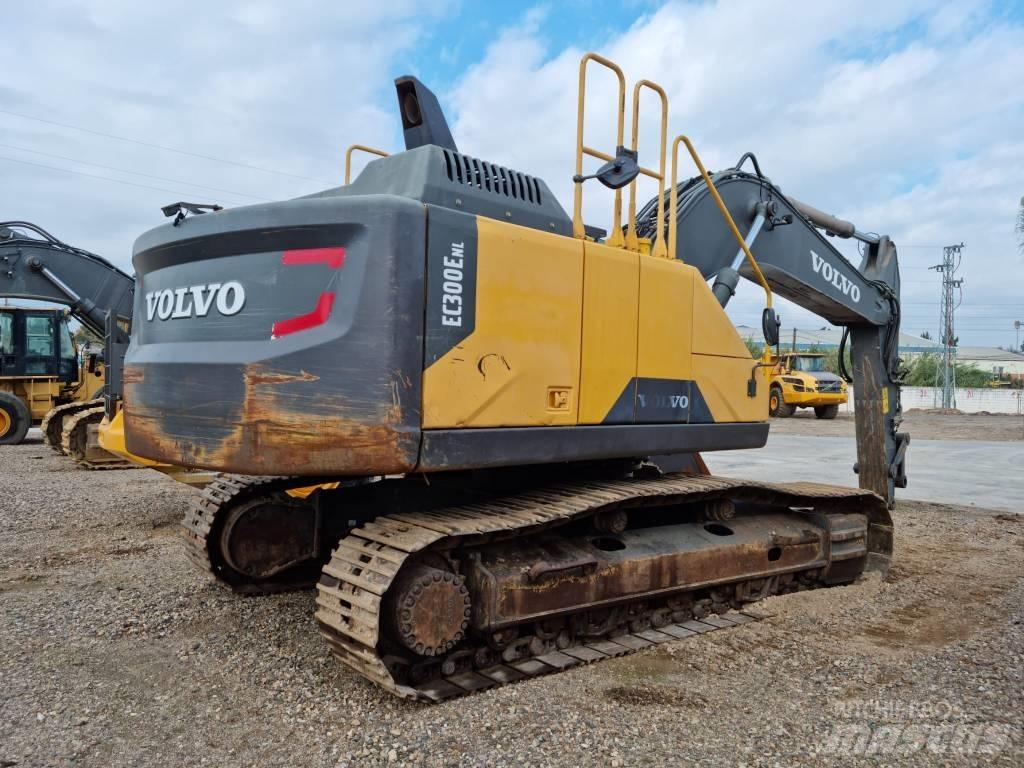 Volvo EC 300 E Telakaivukoneet