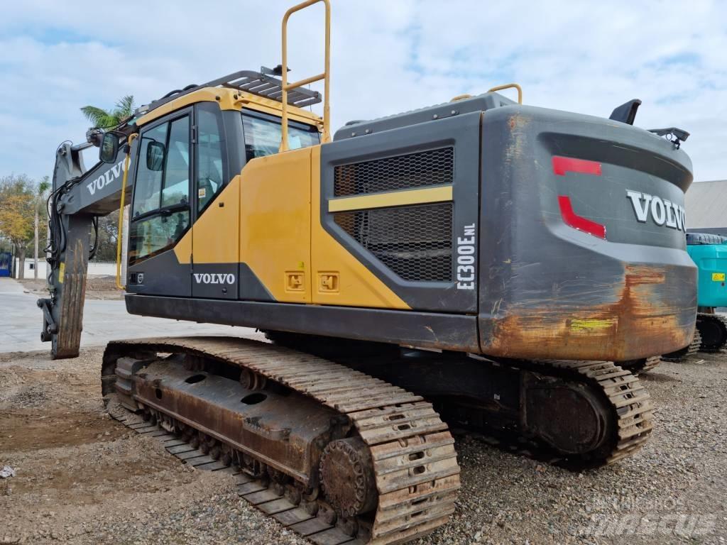 Volvo EC 300 E Telakaivukoneet