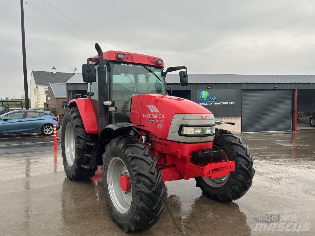 McCormick MC 135 Traktorit