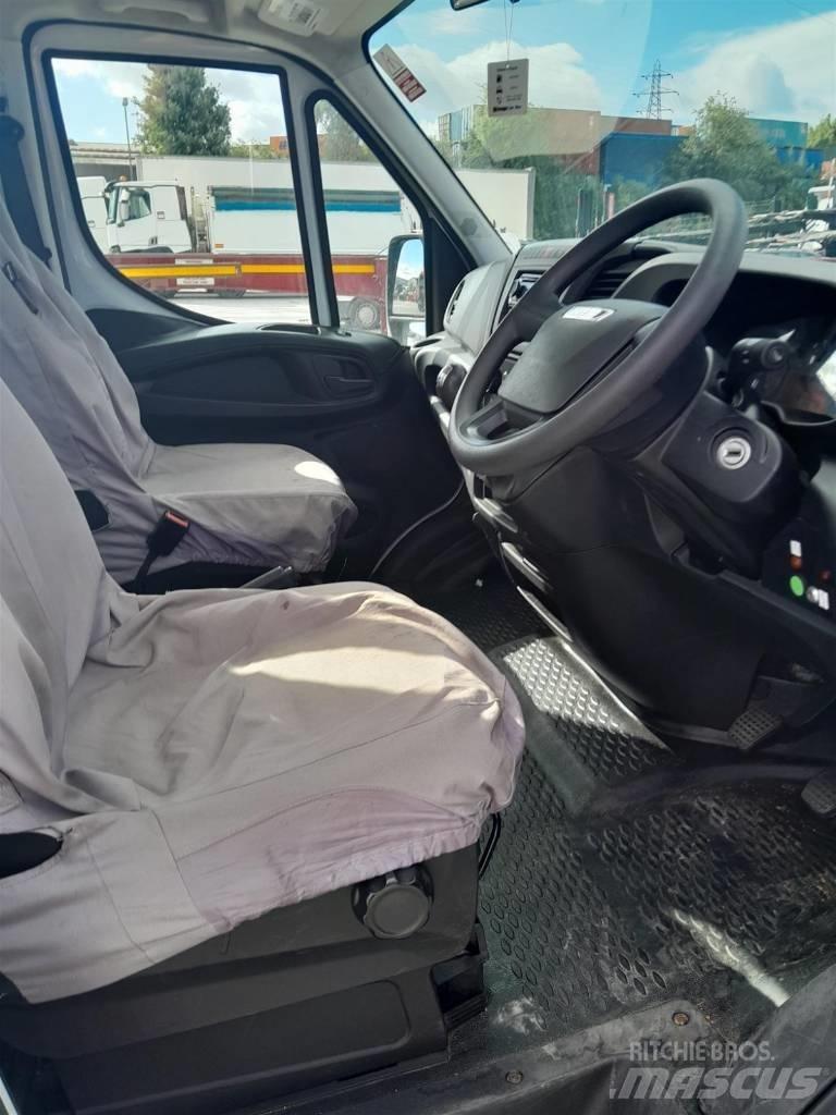 Multitel HX 200 EX Nostolava-autot
